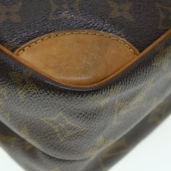 LOUIS VUITTON Monogram Amazon Shoulder Bag - Picture 12 of 16